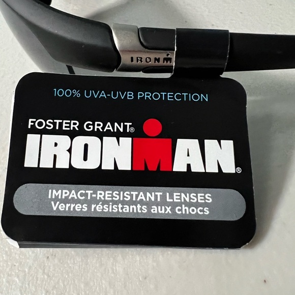 Foster Grant Ironman Black Sunglasses 100% UVA-UVB Protection - Picture 5 of 6